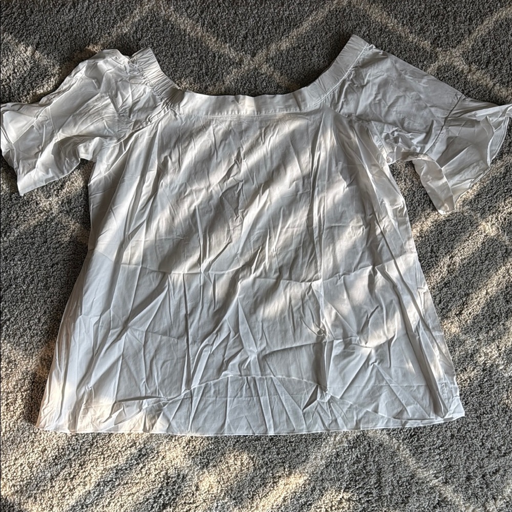 🖤PICK 5/$25 Venus White Off The Shoulder Blouse - Size 3X